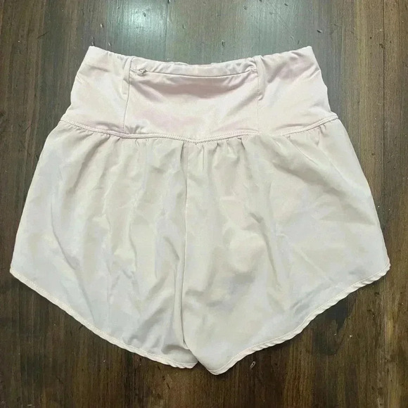3/$10 Bundle Love Tree Butterfly Split Side Shorts Size S Pink Active Workout - Picture 9 of 9